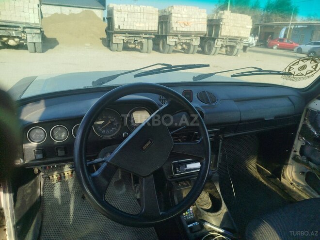 LADA (VAZ) 2106 1984, 180,000 km - 1.6 l - Bakı
