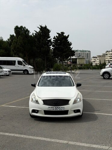 Infiniti  2013, 265,000 km - 3.7 л - Bakı