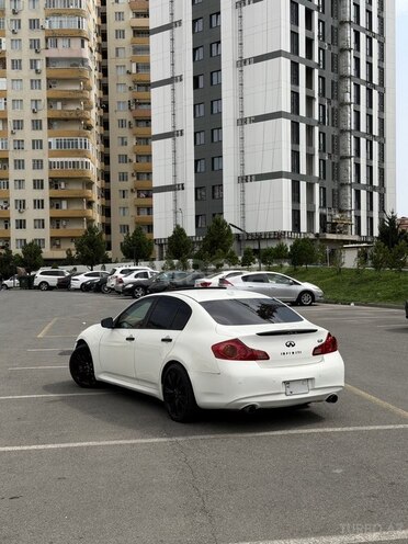 Infiniti  2013, 265,000 km - 3.7 л - Bakı