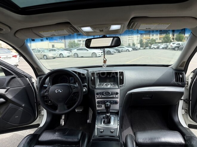 Infiniti  2013, 265,000 km - 3.7 л - Bakı
