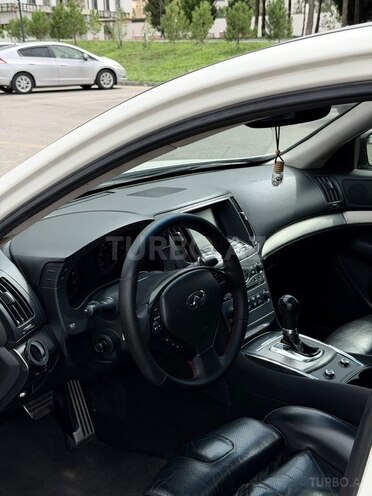 Infiniti  2013, 265,000 km - 3.7 л - Bakı
