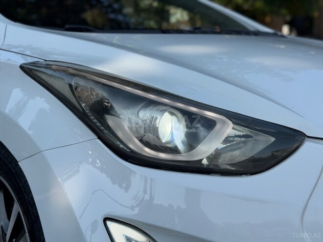 Hyundai Elantra 2014, 212,000 km - 1.8 l - Bakı