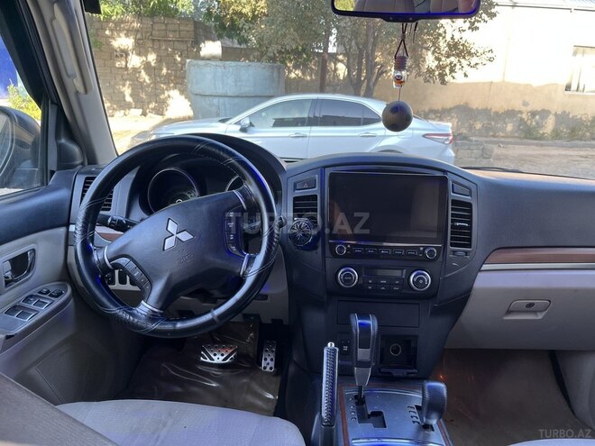 Mitsubishi Pajero 2007, 350,000 km - 3.0 л - Bakı