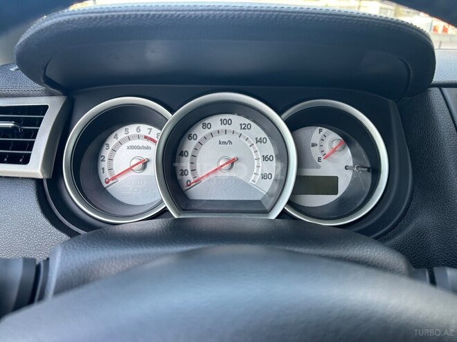 Nissan Tiida 2012, 107,000 km - 1.5 л - Bakı