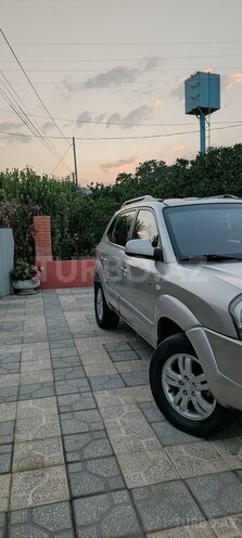 Hyundai Tucson 2007, 213,245 km - 2.0 l - Astara