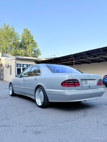 Mercedes E 280 1999, 337,000 km - 2.8 l - Gəncə