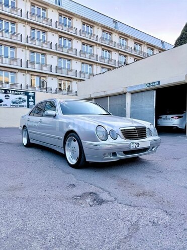 Mercedes E 280 1999, 337,000 km - 2.8 l - Gəncə