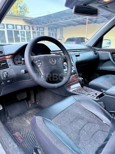 Mercedes E 280 1999, 337,000 km - 2.8 l - Gəncə