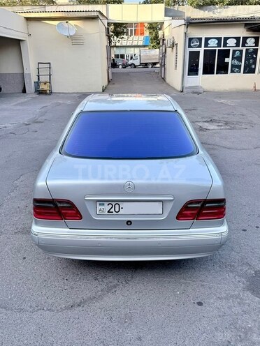 Mercedes E 280 1999, 337,000 km - 2.8 l - Gəncə