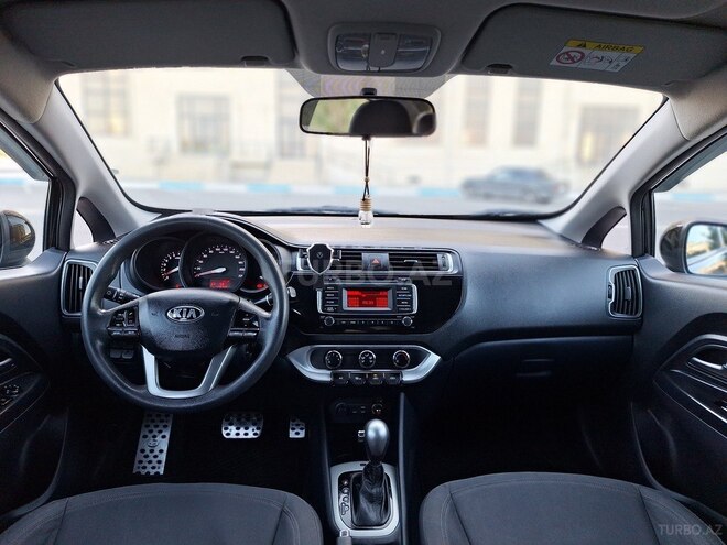 Kia Rio 2015, 181,000 km - 1.4 l - Bakı
