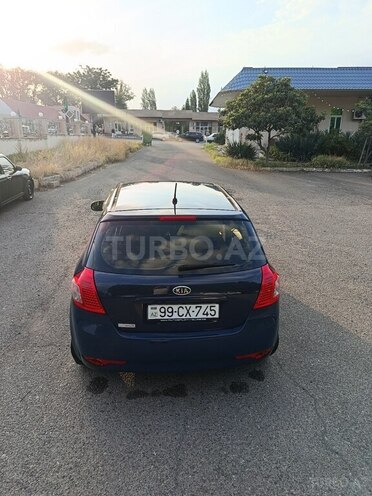 Kia Ceed 2009, 244,256 km - 1.4 л - Göygöl