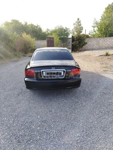 Hyundai Sonata 2003, 273,699 km - 2.0 l - Bərdə