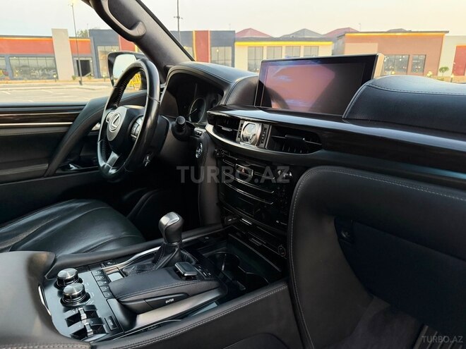 Lexus LX 450d 2016, 190,000 km - 4.5 л - Bakı