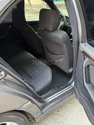 Mercedes C 250 1996, 326,530 km - 2.5 l - Sumqayıt
