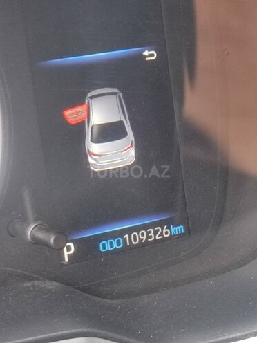 Toyota Corolla 2019, 110,000 km - 1.6 л - Bakı
