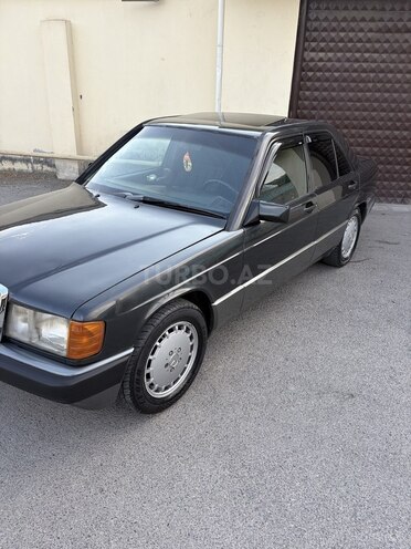 Mercedes 190 1991, 245,000 km - 2.0 l - Bərdə