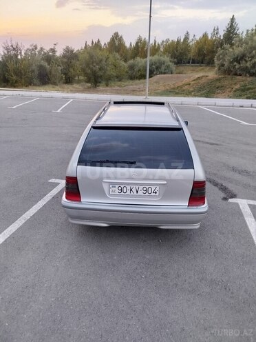 Mercedes C 180 1997, 385,000 km - 1.8 л - Yevlax