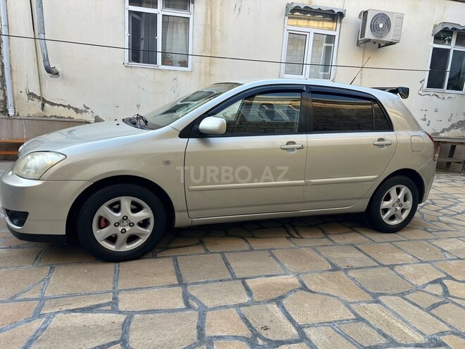 Toyota Corolla 2005, 301,000 km - 1.4 l - Bakı