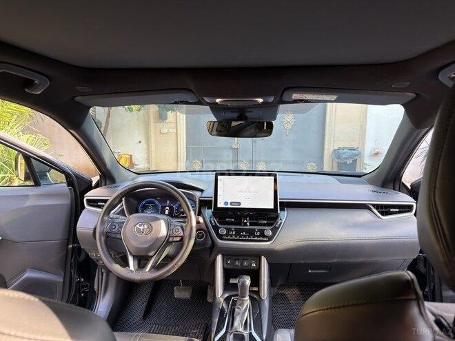 Toyota Corolla Cross 2023, 60,850 km - 2.0 l - Bakı