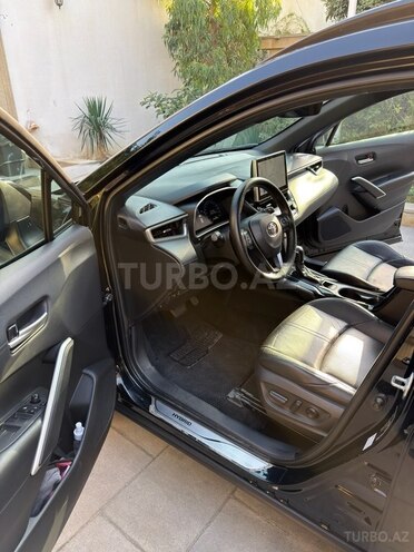 Toyota Corolla Cross 2023, 60,850 km - 2.0 l - Bakı