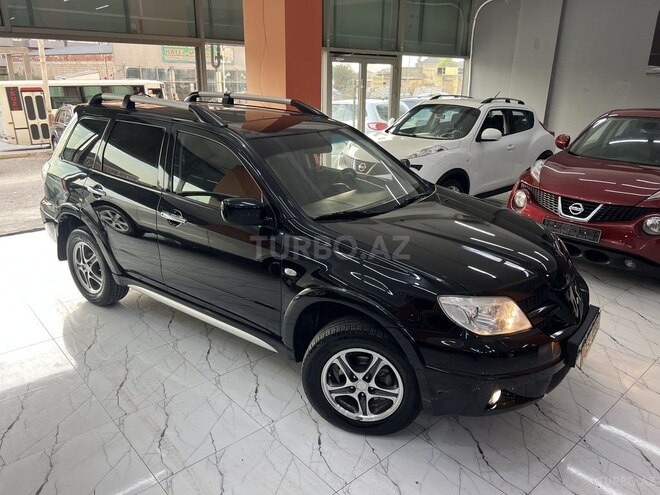 Mitsubishi Outlander 2007, 198,000 km - 2.4 л - Xırdalan