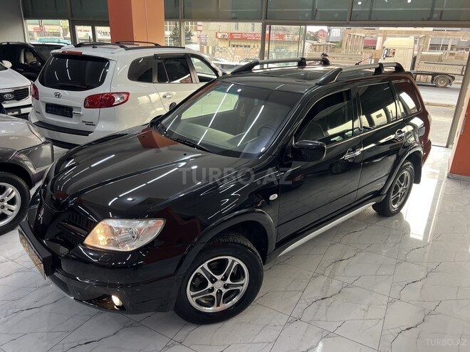 Mitsubishi Outlander 2007, 198,000 km - 2.4 л - Xırdalan