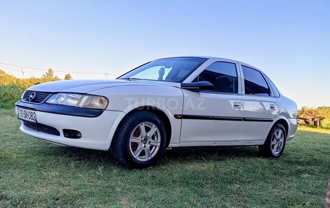 Opel Vectra 1996, 292,000 km - 1.8 l - İmişli