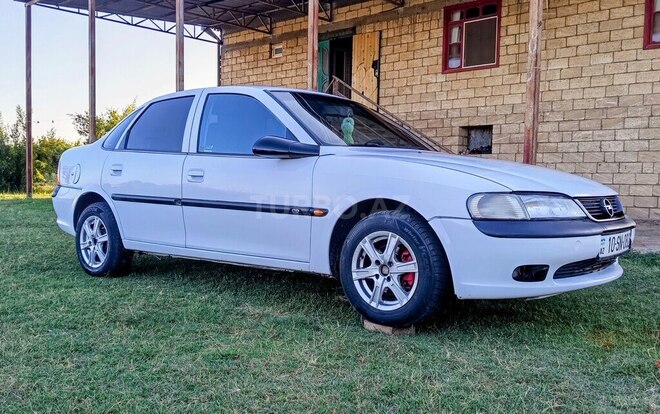 Opel Vectra 1996, 292,000 km - 1.8 l - İmişli