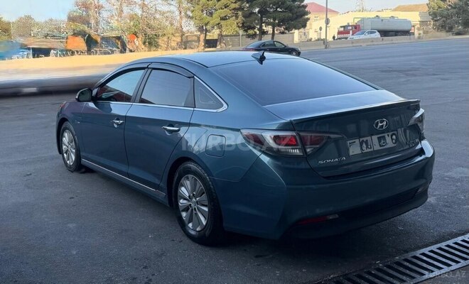 Hyundai Sonata 2016, 273,588 km - 2.0 l - Bakı
