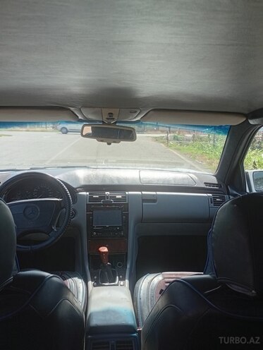 Mercedes E 220 1996, 680,000 km - 2.2 l - Gəncə