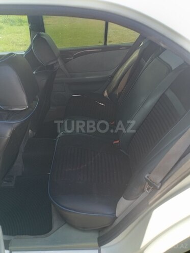 Mercedes E 220 1996, 680,000 km - 2.2 l - Gəncə