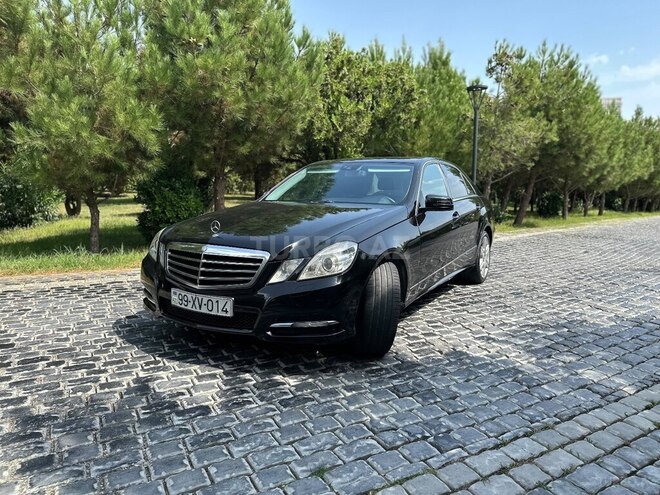 Mercedes E 220 2011, 268,000 km - 2.1 л - Bakı