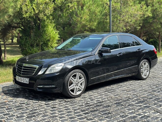 Mercedes E 220 2011, 268,000 km - 2.1 л - Bakı