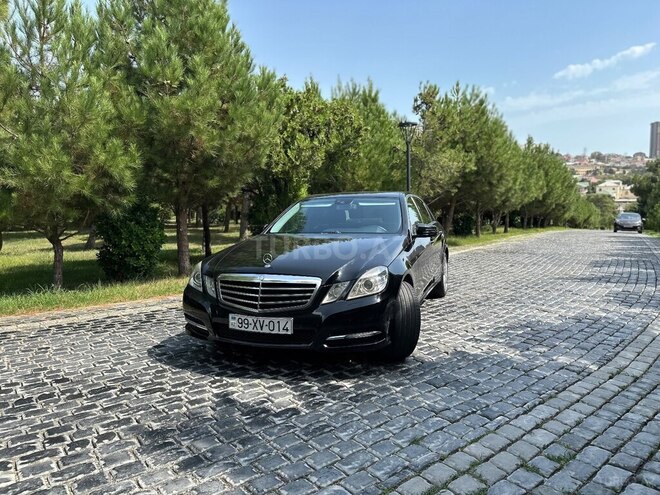 Mercedes E 220 2011, 268,000 km - 2.1 л - Bakı