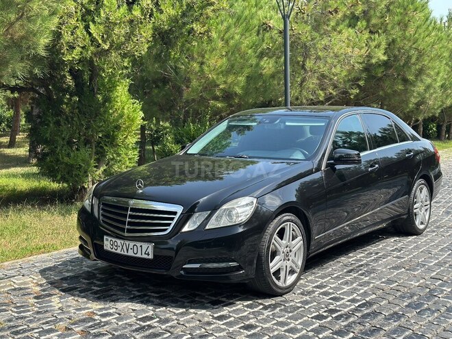 Mercedes E 220 2011, 268,000 km - 2.1 л - Bakı