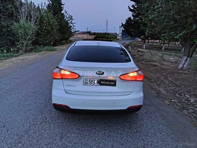 Kia Cerato 2013, 173,383 km - 1.6 l - Biləsuvar