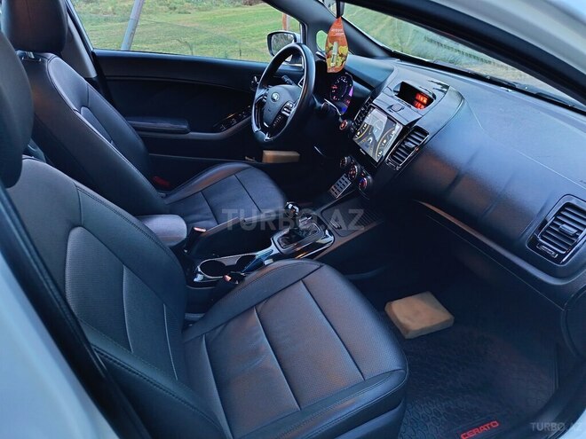 Kia Cerato 2013, 173,383 km - 1.6 l - Biləsuvar