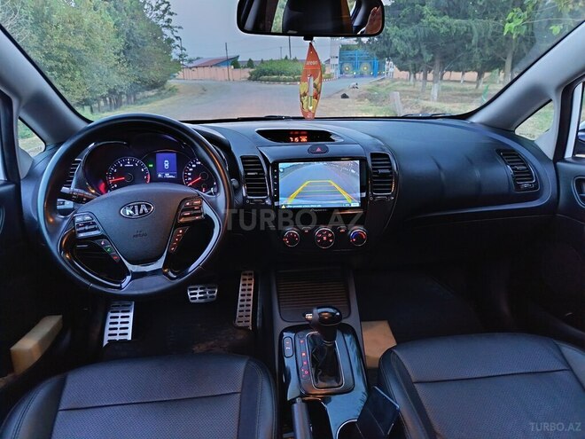 Kia Cerato 2013, 173,383 km - 1.6 l - Biləsuvar