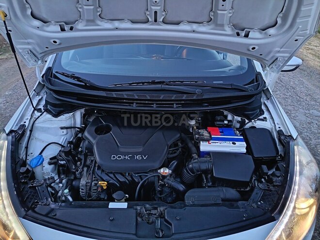Kia Cerato 2013, 173,383 km - 1.6 l - Biləsuvar