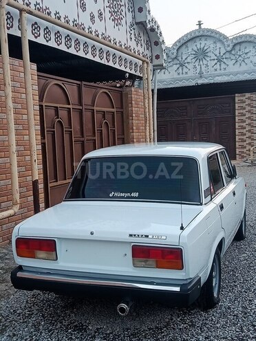 LADA (VAZ) 2107 2007, 24,388 km - 1.6 л - Goranboy