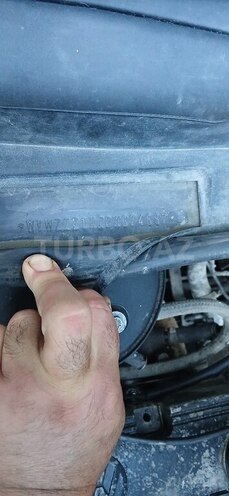 Volkswagen Vento 1993, 280,000 km - 2.0 l - Ağcabədi