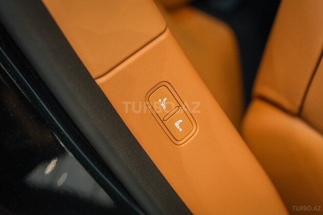 ZEEKR  2025, 14,800 km - 2.0 l - Bakı