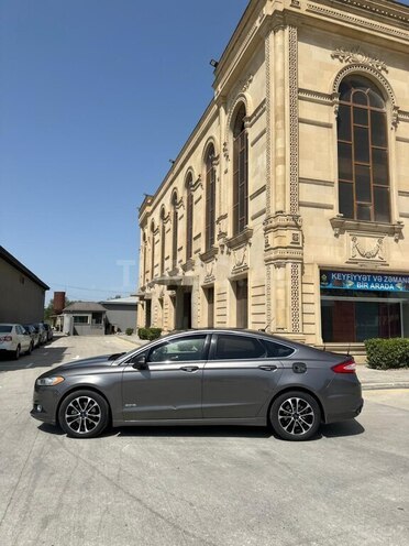 Ford Fusion (North America) 2013, 215,000 km - 2.0 l - Salyan