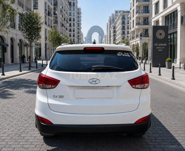 Hyundai ix35 2011, 174,000 km - 2.4 л - Bakı