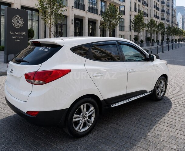 Hyundai ix35 2011, 174,000 km - 2.4 л - Bakı