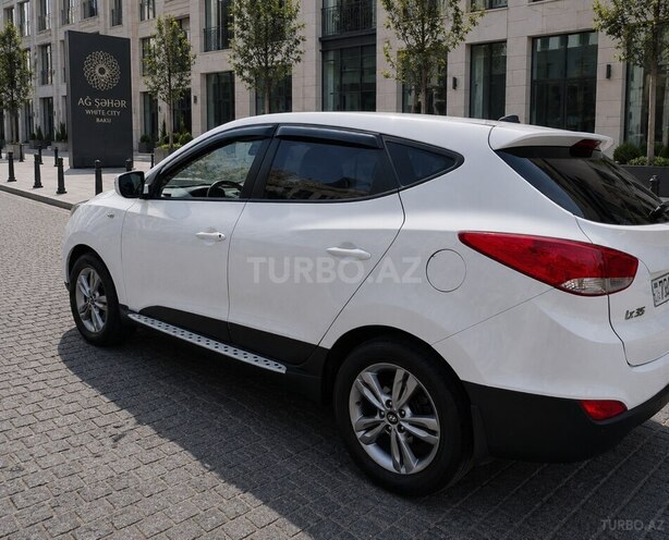 Hyundai ix35 2011, 174,000 km - 2.4 л - Bakı