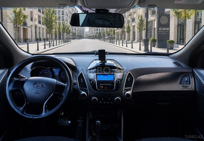 Hyundai ix35 2011, 174,000 km - 2.4 л - Bakı