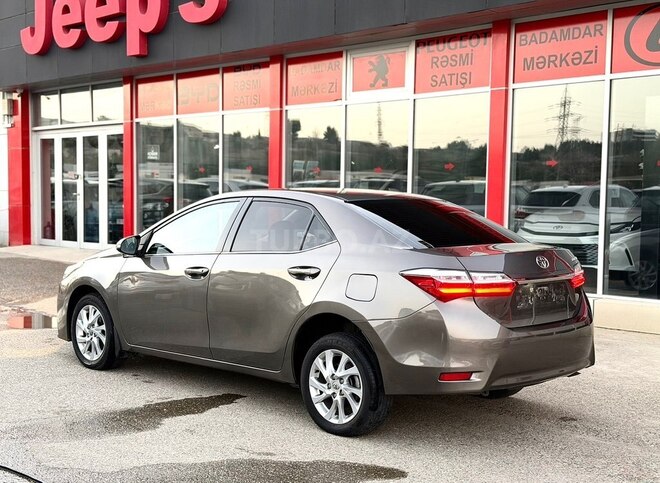 Toyota Corolla 2016, 157,000 km - 1.6 l - Bakı