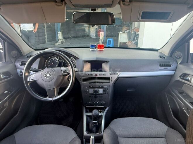 Opel Astra 2006, 356,000 km - 1.4 l - Bakı