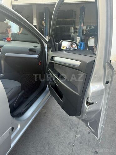 Opel Astra 2006, 356,000 km - 1.4 l - Bakı